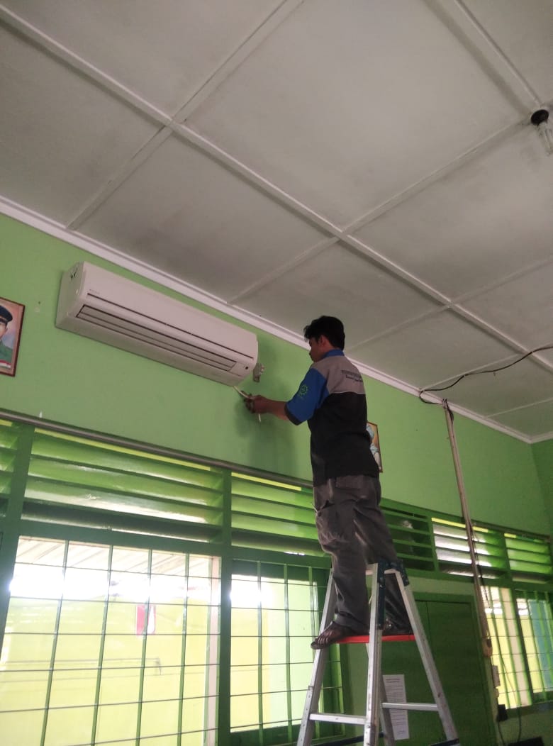 Jasa Service AC Mati Total Berpengalaman  Melayani Wilayah Candimulyo